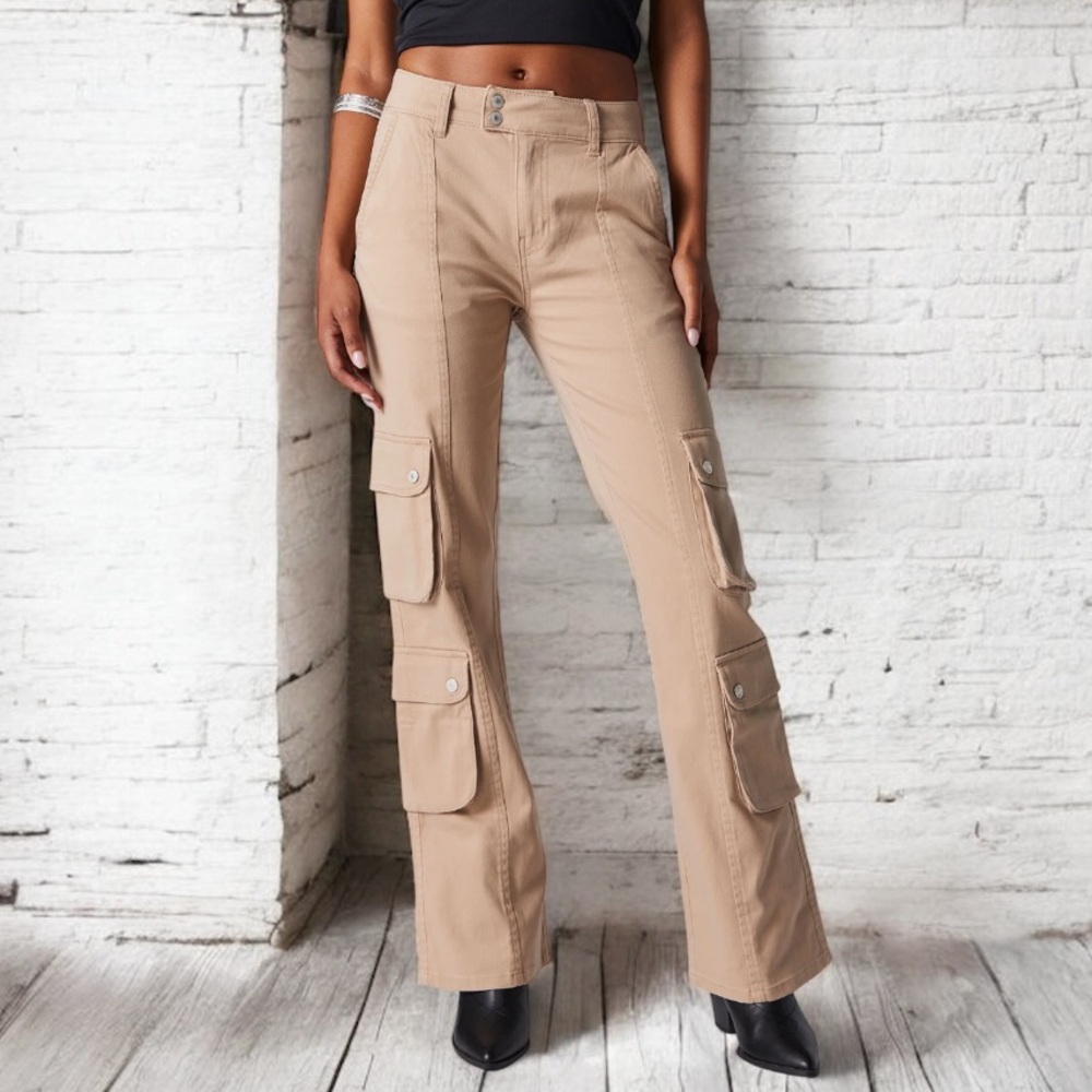 FOREVER 21 Flare-Leg Cargo Jean / Pants ~ NWOT